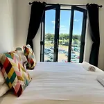 Beachfront Bliss Margate With Sea Views Sleeps 7